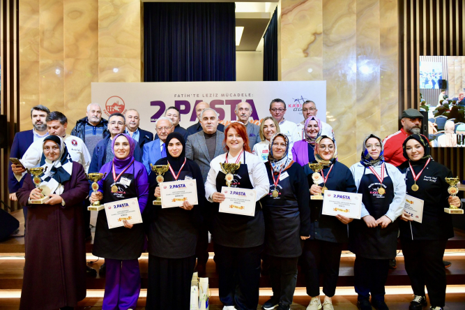 “Geleneksel 2. Pasta Yarışması” Başkan Turan'ın Katılımıyla Neslişah Sultan Kültür Merkezi'nde Gerçekleştirildi