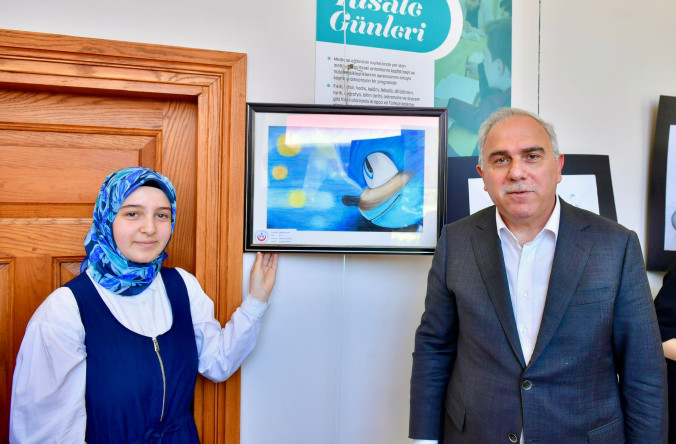 Fatih Kız Anadolu İmam Hatip Lisesi  Geleneksel ve Çağdaş Görsel Sanatlar Proje Sergisi