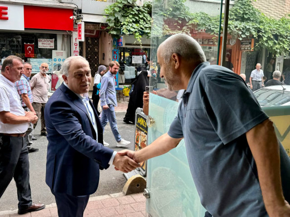 Başkan Turan, Hırka-i Şerif ve Karagümrük Mahallelerinde Hemşehrileriyle Bir Araya Geldi