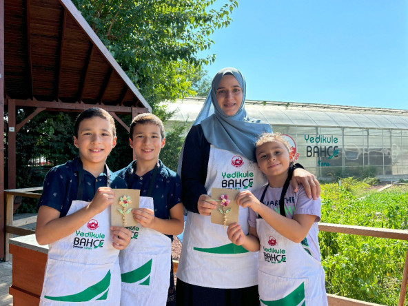 Yedikule Bahçe'de Sanat ve Doğa Buluşması: Anneler ve Çocuklar İçin Quilling Atölyesi