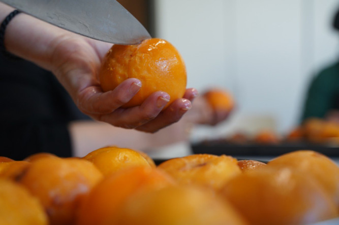 KARINCA El Emeği Eğitim Birimi'nden Silivrikapı'da Geleneksel Marmelat Yapımı Eğitimi