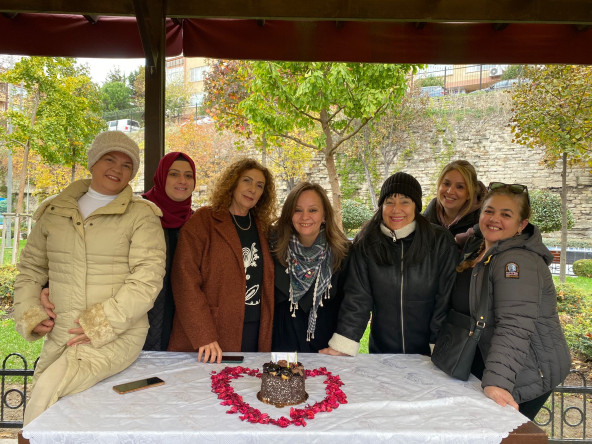 Yaşam Merkezlerimizde Vatandaşlarımızın Doğum Günü Kutlamaları Devam Ediyor