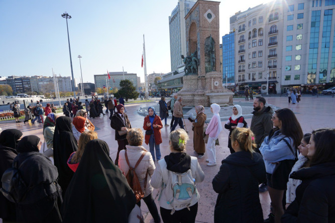 FitFatih'ten Gizli Rota: Beyoğlu'nun Tarihî Dokusunda Bir Keşif