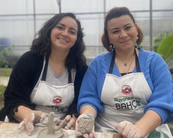 Ayvansaray Bahçe'de Vatandaşlarımızla Doğayla İç İçe Kil Hamuru Seramik Atölyesi