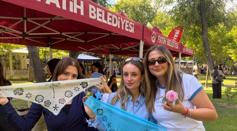 KARINCA El Emeği Eğitim Birimimiz Bezmialem Oryantasyonunda Gençlerimizle Beş Fa