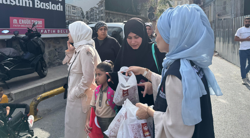 Halkla İlişkiler Ofisi Ekiplerimiz Yeni Eğitim Öğretim Yılında Velilerimizle Bir