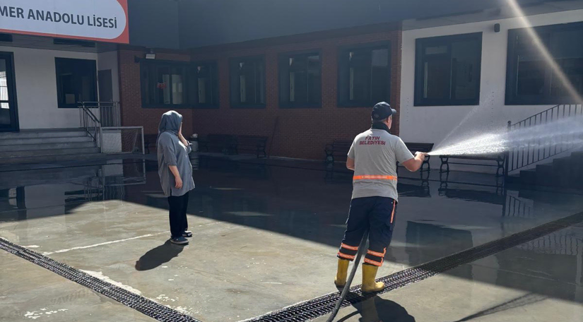 Yeni Eğitim Öğretim Döneminde Okullarımızda Temizlik Çalışmalarımız Sürüyor