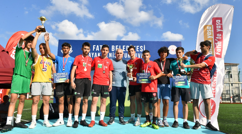 2. Ayak Tenisi Turnuvası Düzenlendi: 69 Takım 276 Sporcu Katılım Sağladı