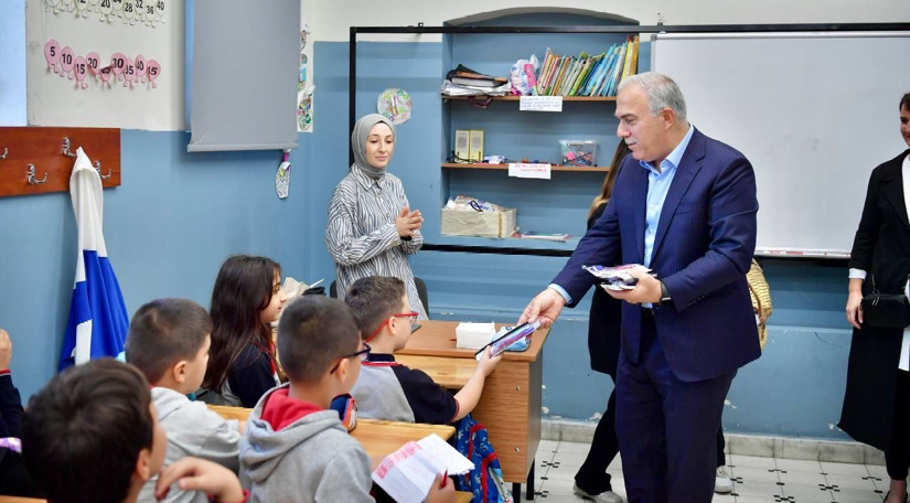 Başkan Turan, Güne Muallim Yahya İlkokulu Öğrencileri ile Başladı