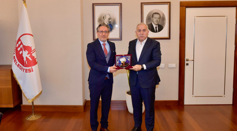 Fatih İlçe Milli Eğitim Müdürü Olarak Atanan Fatih Çepni Başkan Turan ı Ziyaret Etti
