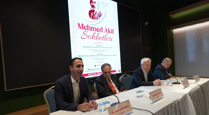 Neslişah Sultan Kültür Merkezi Fikir Atölyesi nde “Mehmed Âkif Ersoy 150 Yaşında” Paneli Düzenlendi