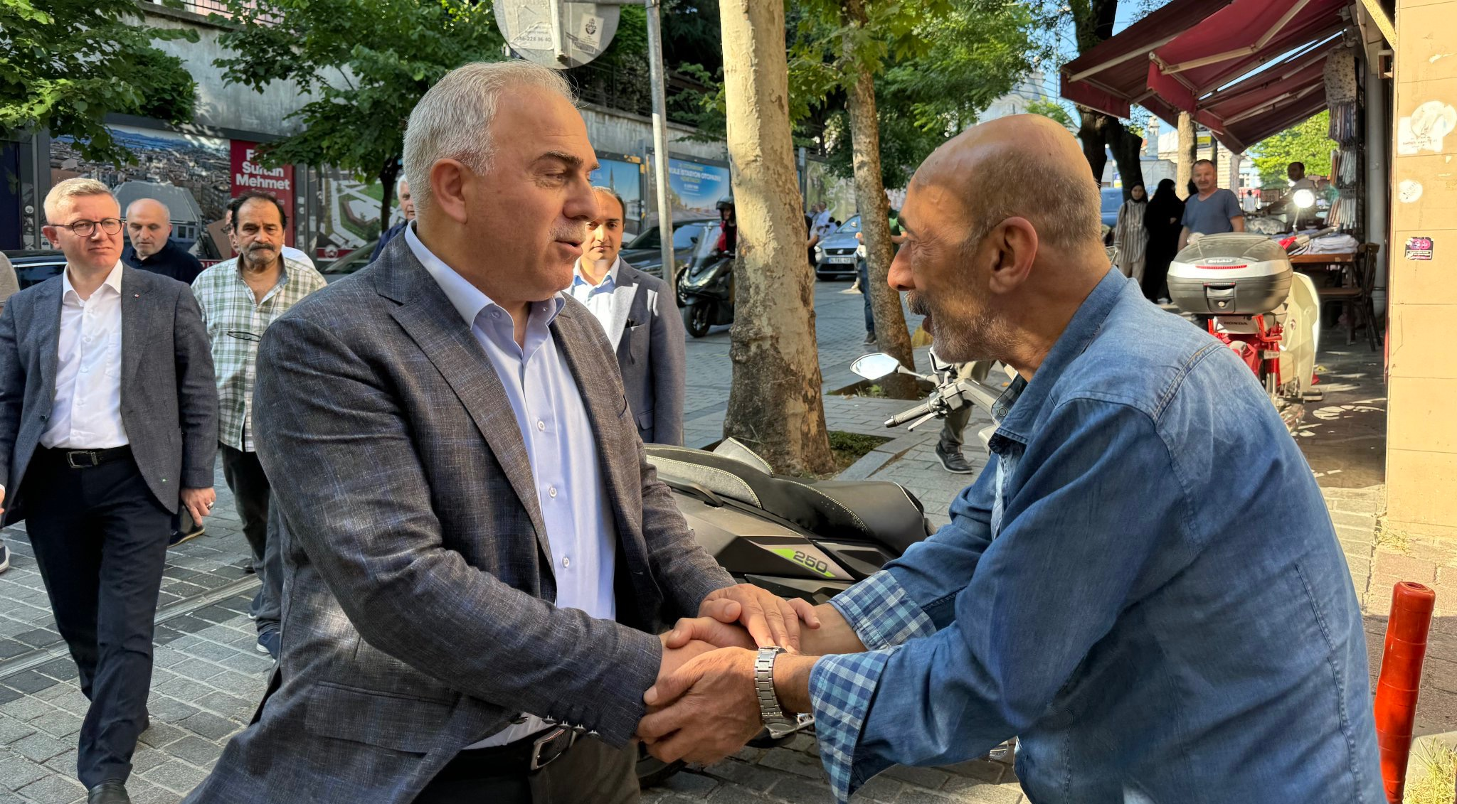Başkan Turan, Ali Kuşçu Mahallesi nde Hemşehrileriyle Buluştu