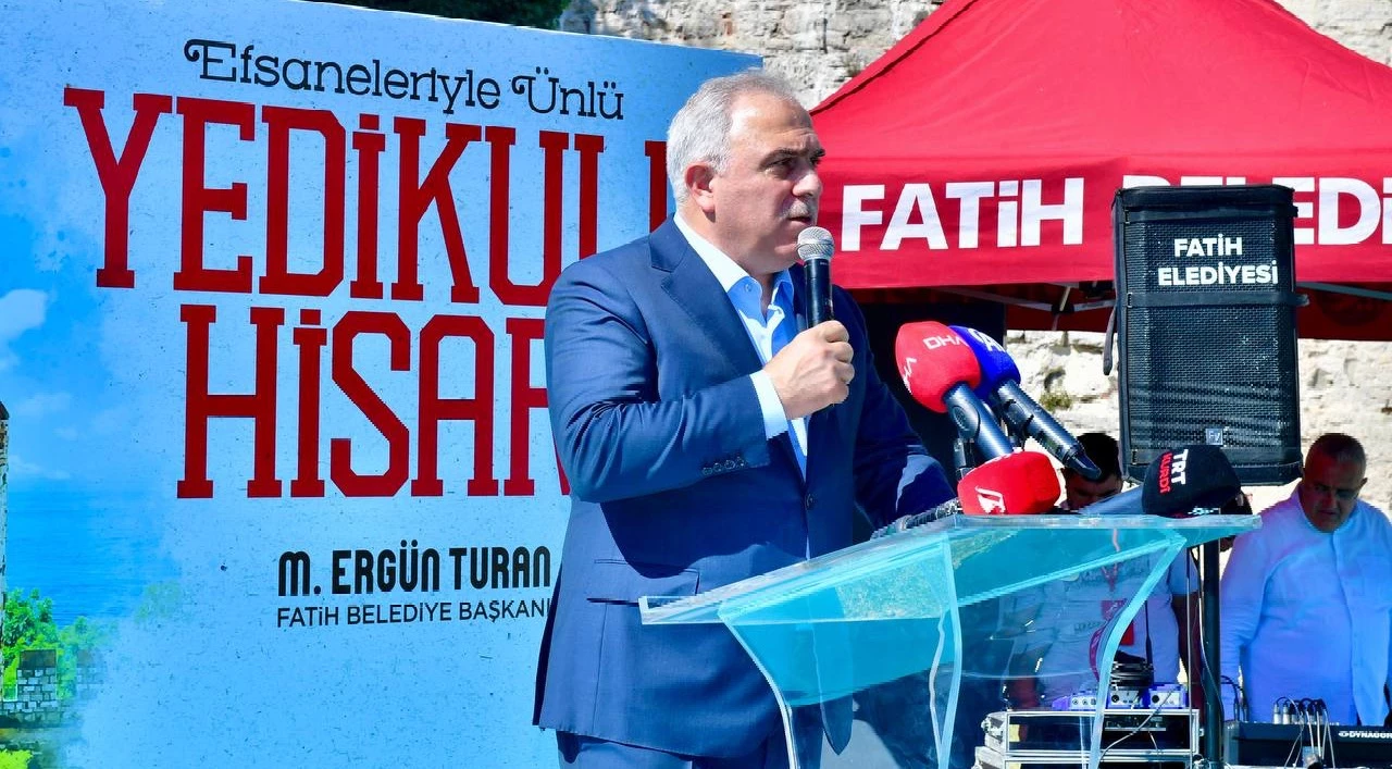 Tourism Season Opening Ceremony Held in Yedikule Fortress with the Participation of Mr. Gül, the Governor and Mr. Turan, the Mayor and Mr. Nadir Alpas