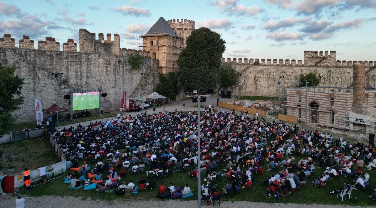 Outdoor Streaming of the UEFA European Championship in Yedikule Fortress Gathered Eight Hundred People!