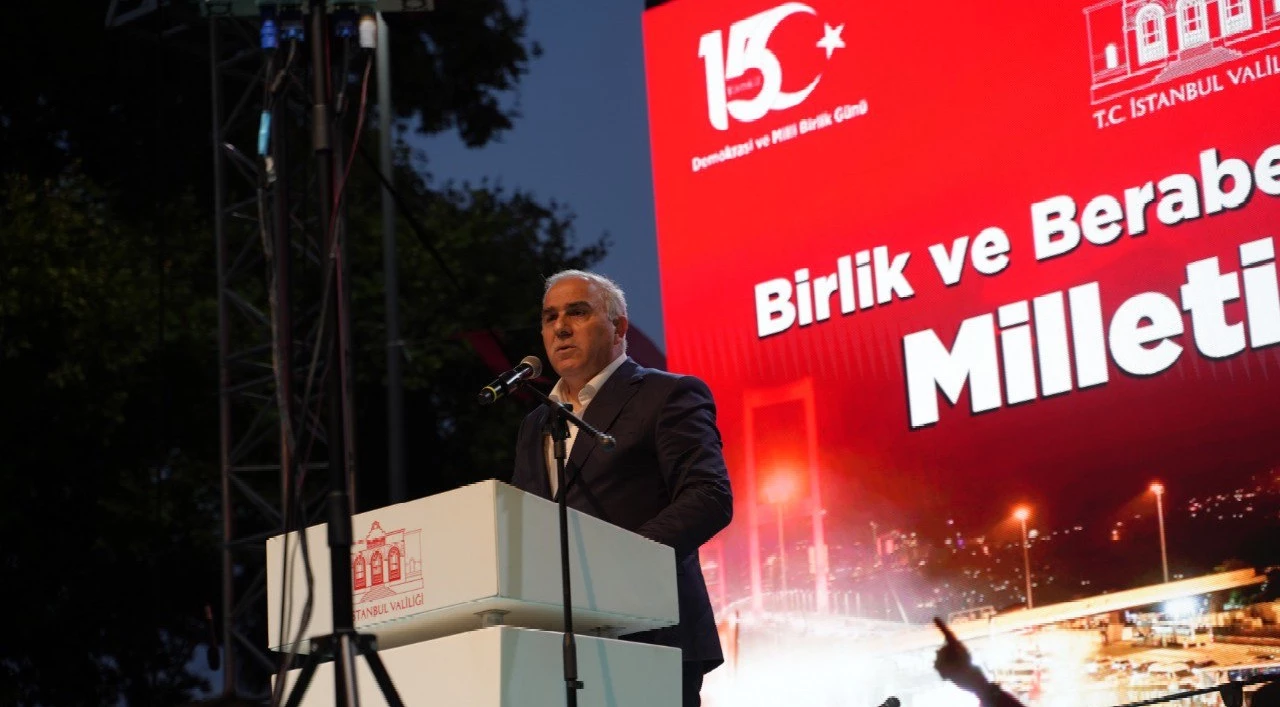 July 15 Democracy and National Unity Day Activity was Organized at Saraçhane Park with Participation of Governor Gül and Mayor Başkan Turan