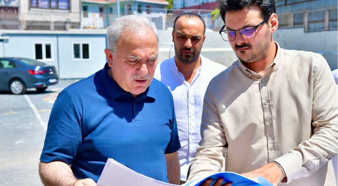 Başkan Turan, Seyyid Ömer Anadolu Lisesi ve Vedide Baha Pars Ortaokulu ndaki Çalışmaları İnceledi