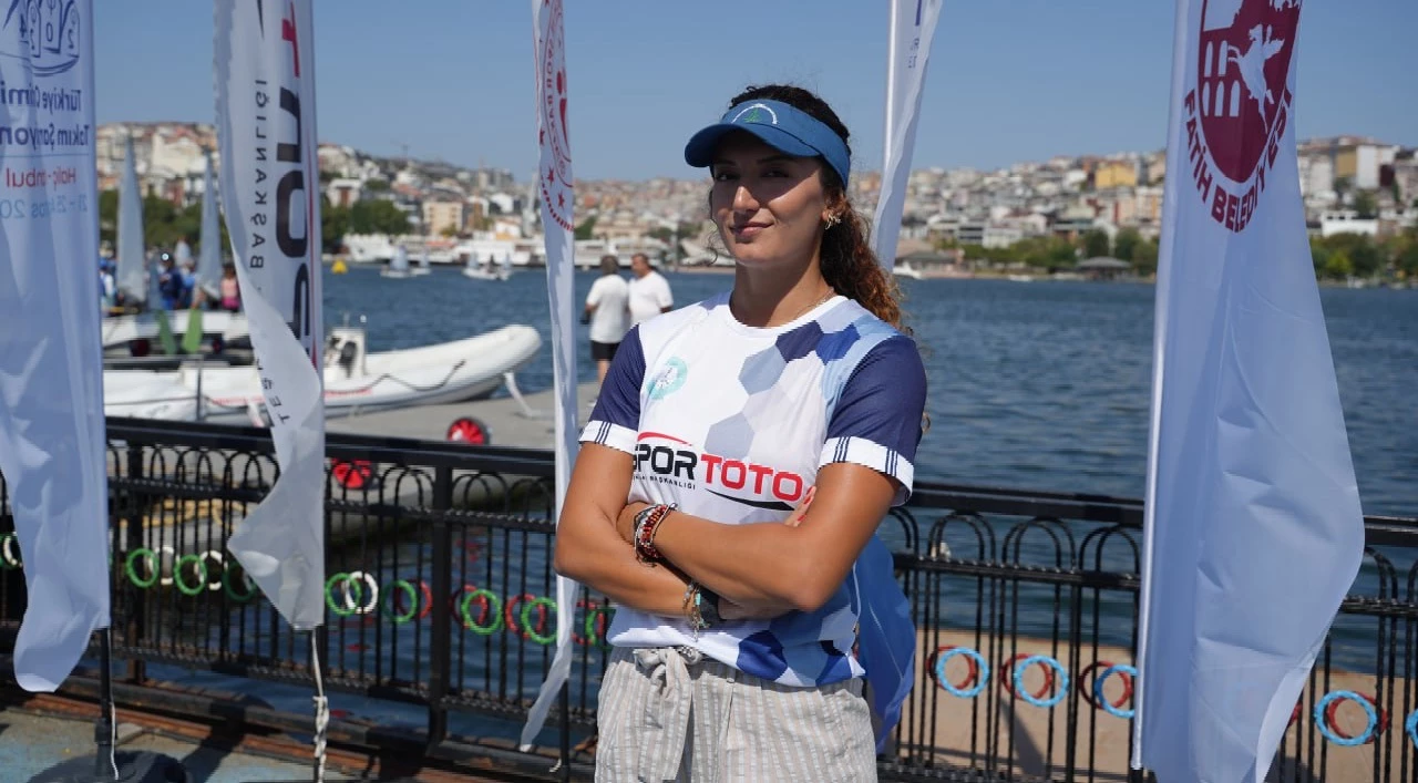 Fatih Municipality Canoe and Rowing Athlete Senay Yılmaz is in the National Team!