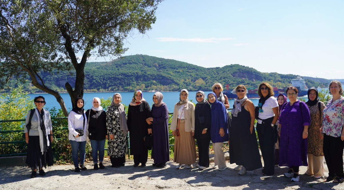 Boğaz ın Manevi Muhafızları: Vatandaşlarımız Türbe Gezisi ile Buluşuyor