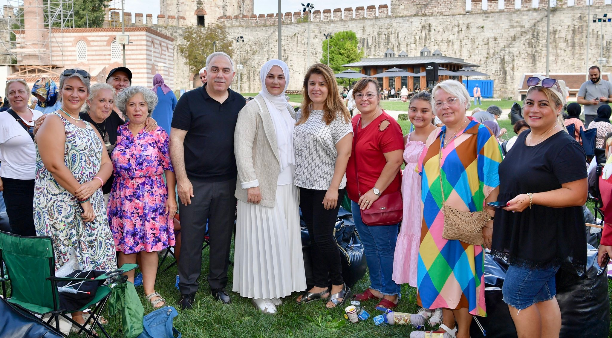 Örgü Festivali Başkan Turan ın Katılımıyla Efsaneleriyle Ünlü Yedikule Hisarı nda Gerçekleştirildi