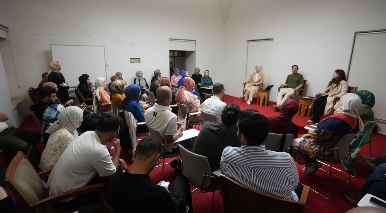 Medrese Davutpaşa da Şiirle Dolu Bir Gece