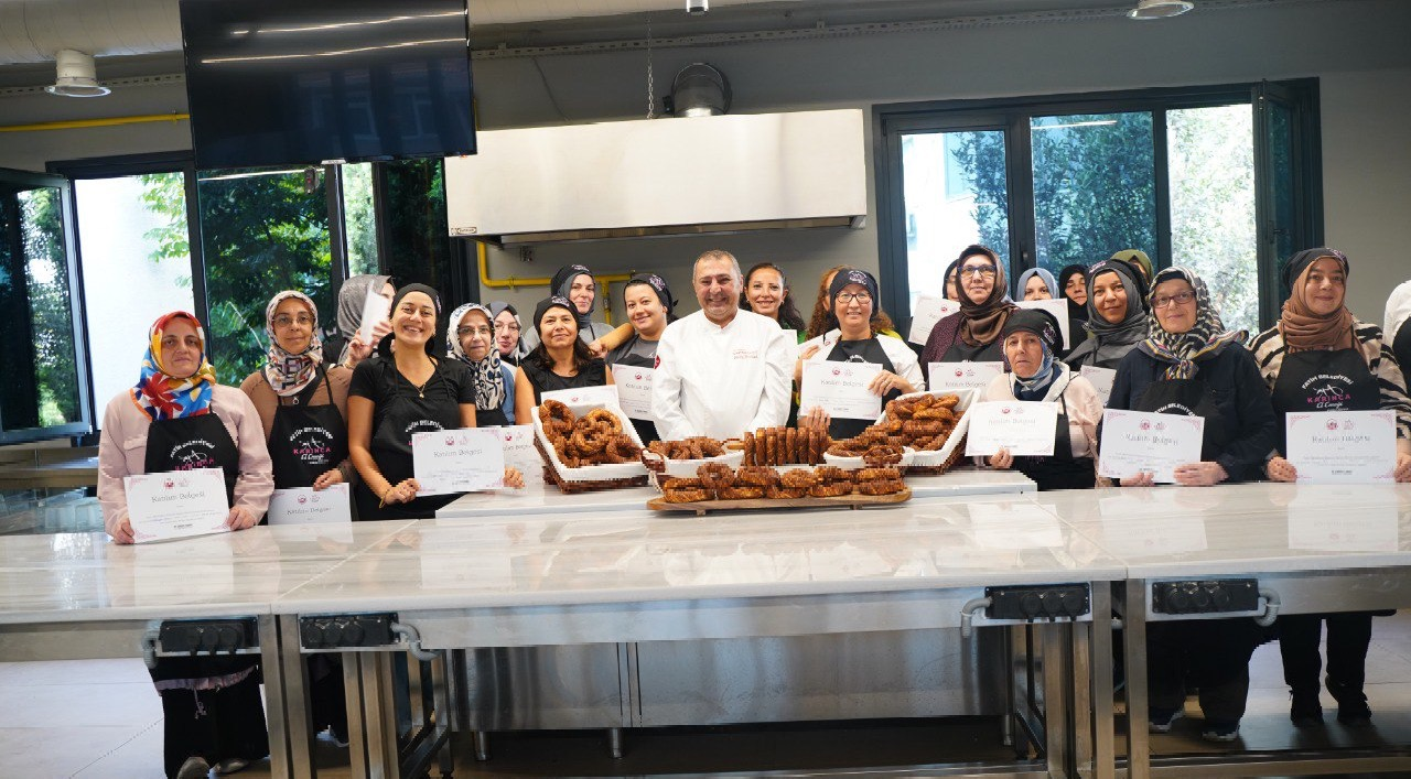 Geleneksel Sokak Simidi Atölyesi: GastroSanat ta Lezzet ve Sanat Bir Arada