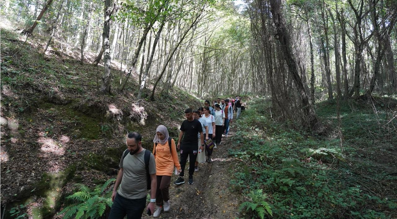 Vatandaşlarımız FitFatih in Belgrad Ormanı nda Düzenlediği Trekking Etkinliğinde Keyif Dolu Vakit Geçiriyor