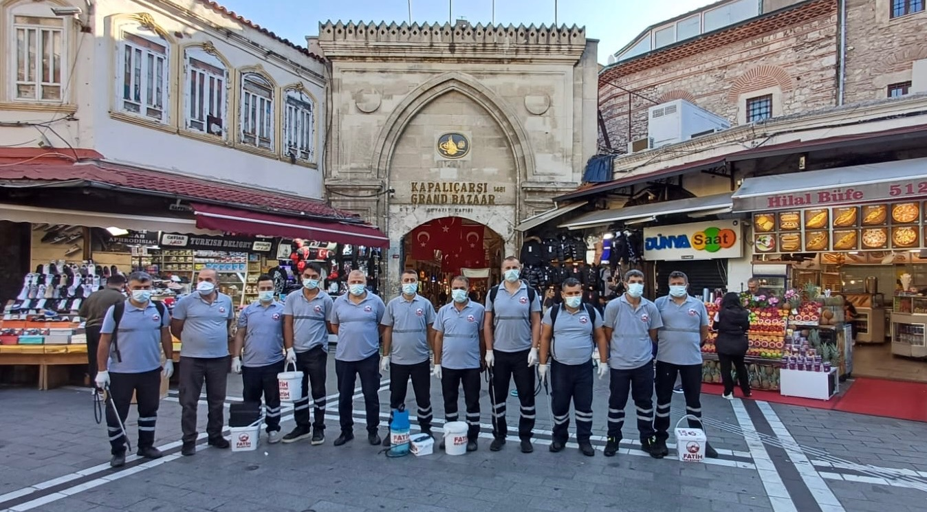 Fatih te Haşere ve Kemirgenle Mücadele Kapsamında İlaçlama Çalışmaları Sürüyor