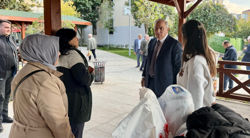 Başkan Turan, Yedikule Kuş Cenneti Parkı nda Hemşehrileriyle Buluştu