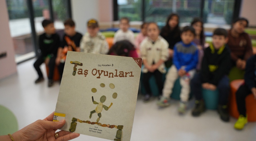 Sümbül Efendi Çocuk Kütüphanesi nde Fosil Macerası: Taş Tozuyla Geçmişe Yolculuk