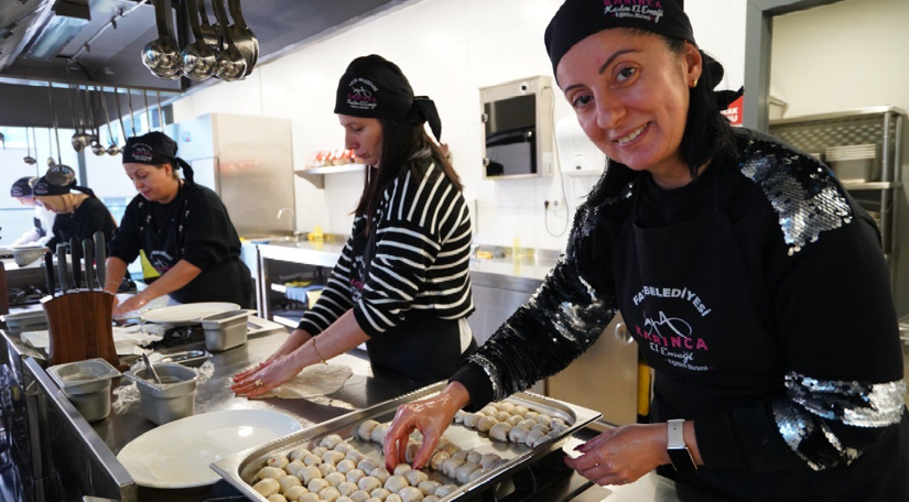 KARINCA El Emeği Eğitim Birimi ile Geleneksel Tatların İzinde: GastroSanat ta Boşnak Mantısı Eğitimi