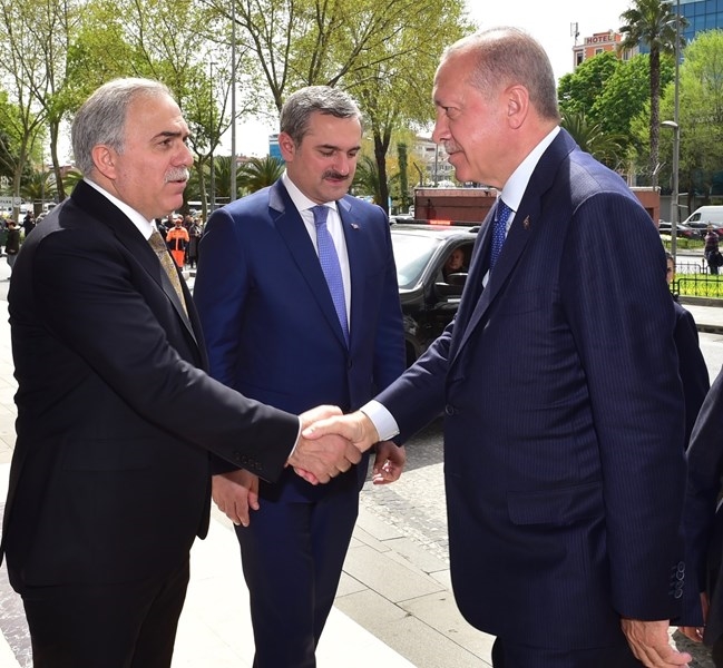 Cumhurbaşkanı Erdoğan dan Fatih Belediyesi ne Ziyaret